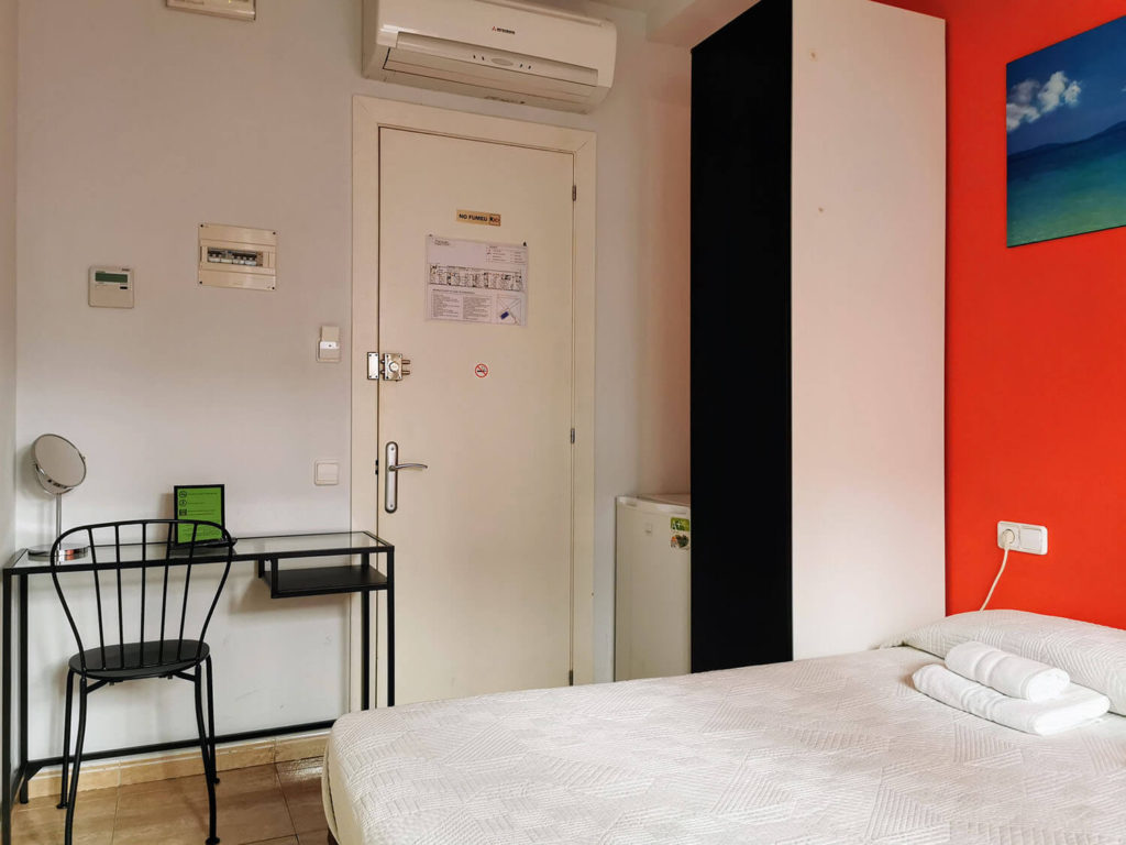 hostal barcelona city NORTH (26)